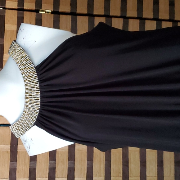 Xscape Dresses & Skirts - Xscape double lined evening dress